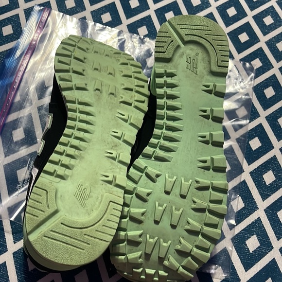 Used twice New Balance WL574CPC in black/with green trim - Picture 4 of 6